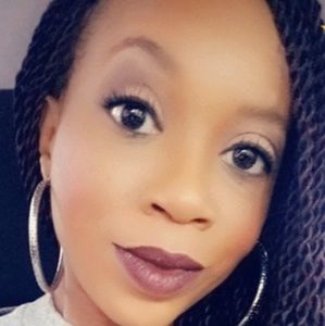 Meet your Posher, Denell